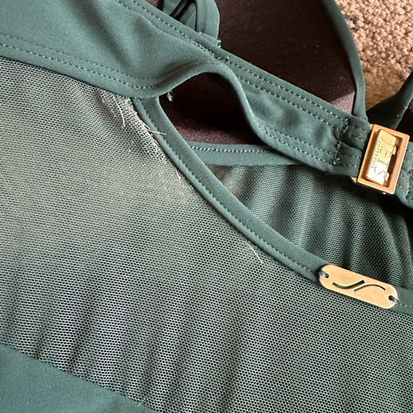 Jets One Piece Swimsuit - Picture 9 of 15